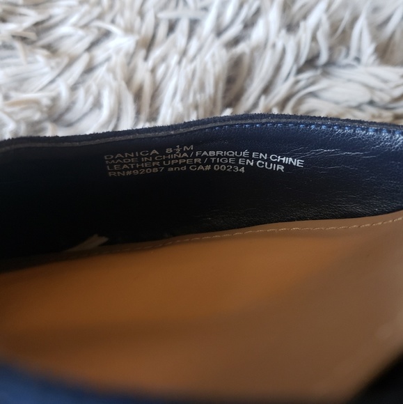 SAKS FIFTH AVE 3 inch heels - Picture 4 of 4